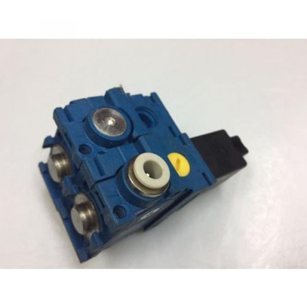 5794700220 Egypt Russia AVENTICS REXROTH DIRECTIONAL VALVE V579-5/2OC-DA06-024DC-04-EV4 #3 image